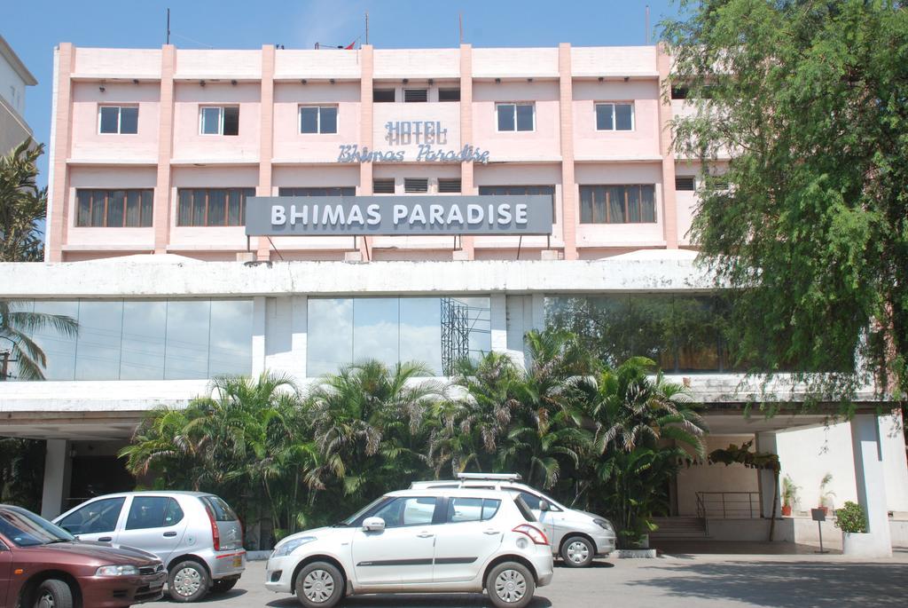 Hotel Bhimas Paradise ตีรูปาติ ภายนอก รูปภาพ