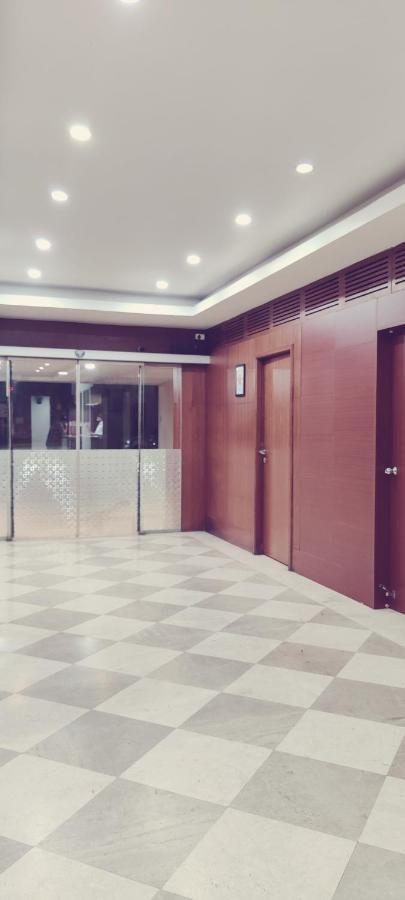 Hotel Bhimas Paradise ตีรูปาติ ภายนอก รูปภาพ